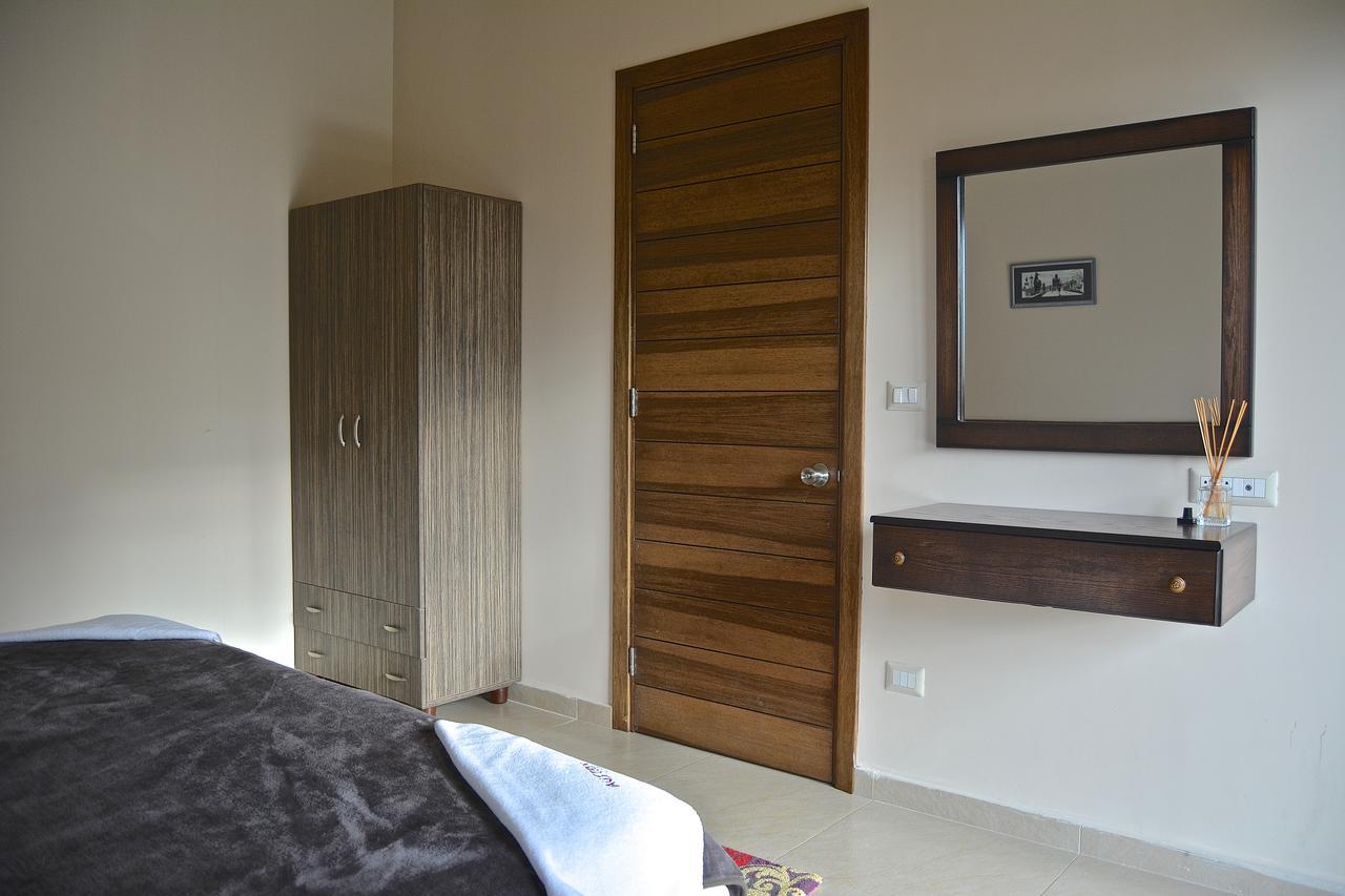 Austria Luxury Apartments, Faraya Hotel Экстерьер фото